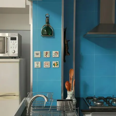 Apartman Charmoso Apartamento, Patio Verdejante- Lisboa-olaias *